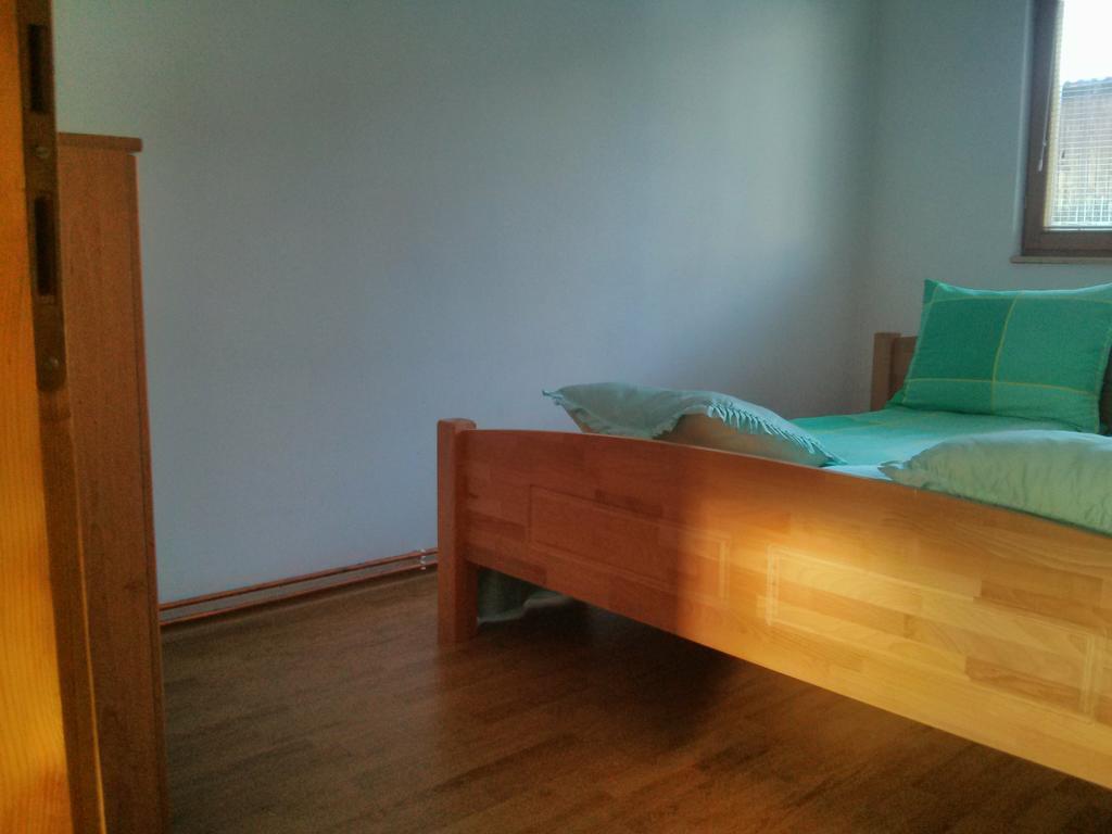 Apartment Near The Airport Szarajevó Kültér fotó